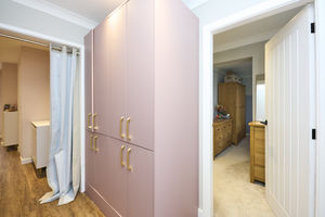 Photo 25- click for photo gallery